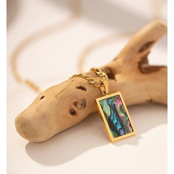 BEAUTIFUL STATEMENT Necklace Mother of Pearl Abalone Shell Pendant Cuban Figaro - Picture 14 of 15